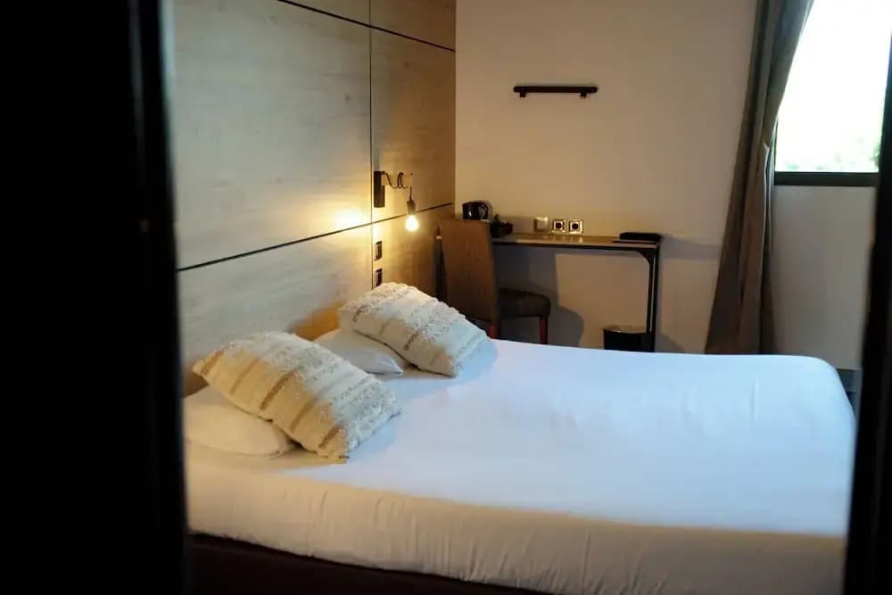 Aéroport Hôtel - Photo 4
