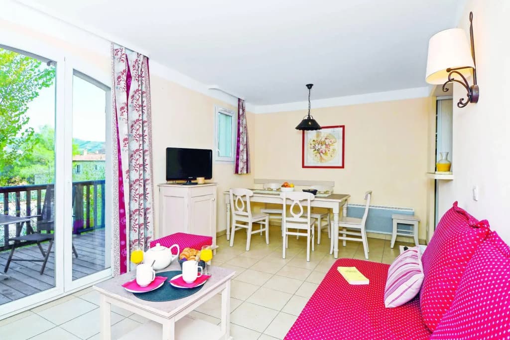 Pierre & Vacances Residence Les Coteaux de Pont-Royal - Miniature 7