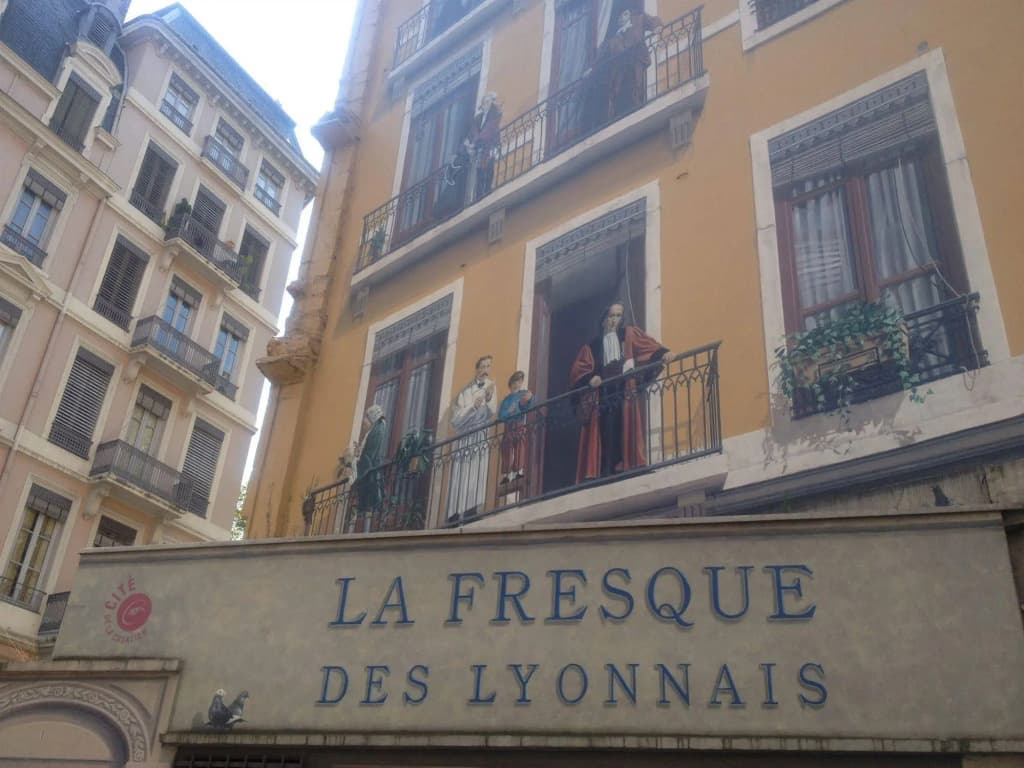 Hotel de la Croix Rousse - Photo 1