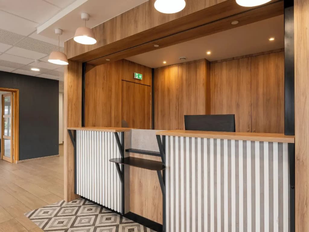 B&B HOTEL Lorient Ploemeur - Miniature 8