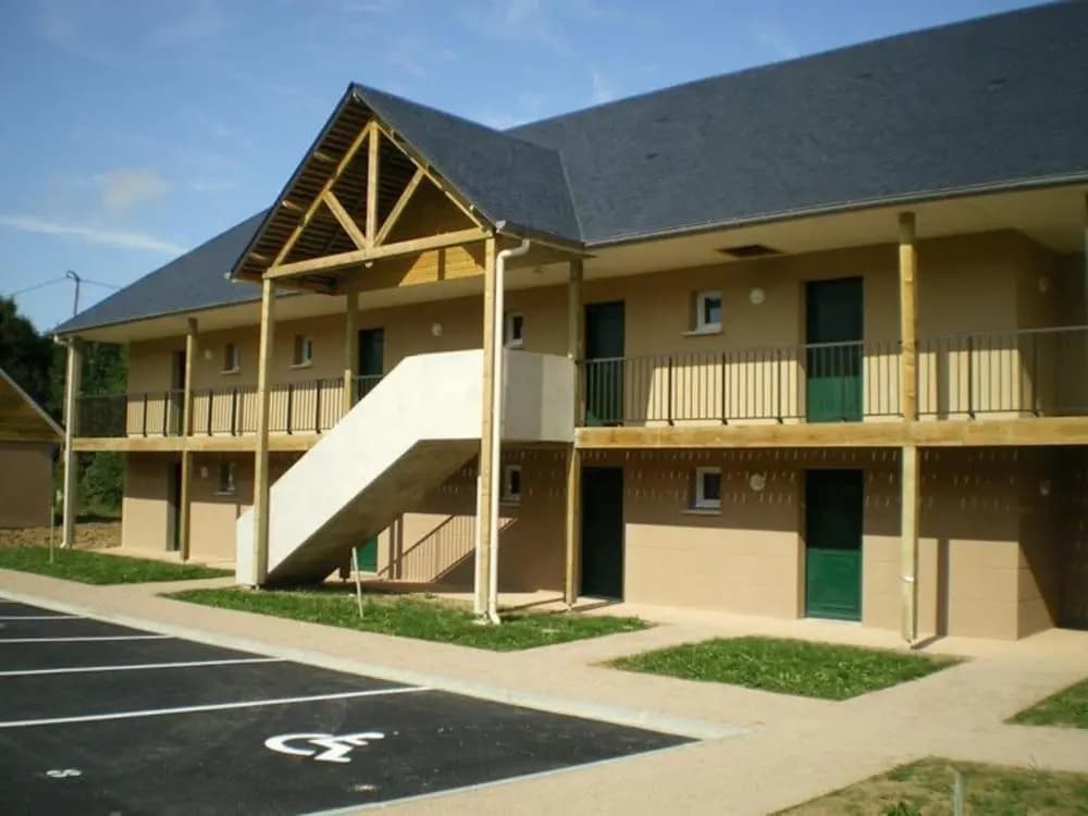 Entre le Pont 9 et l'Eveque , Les Hauts de Honfleur, Piscine, WIFI et Parking gratuits - Photo 2