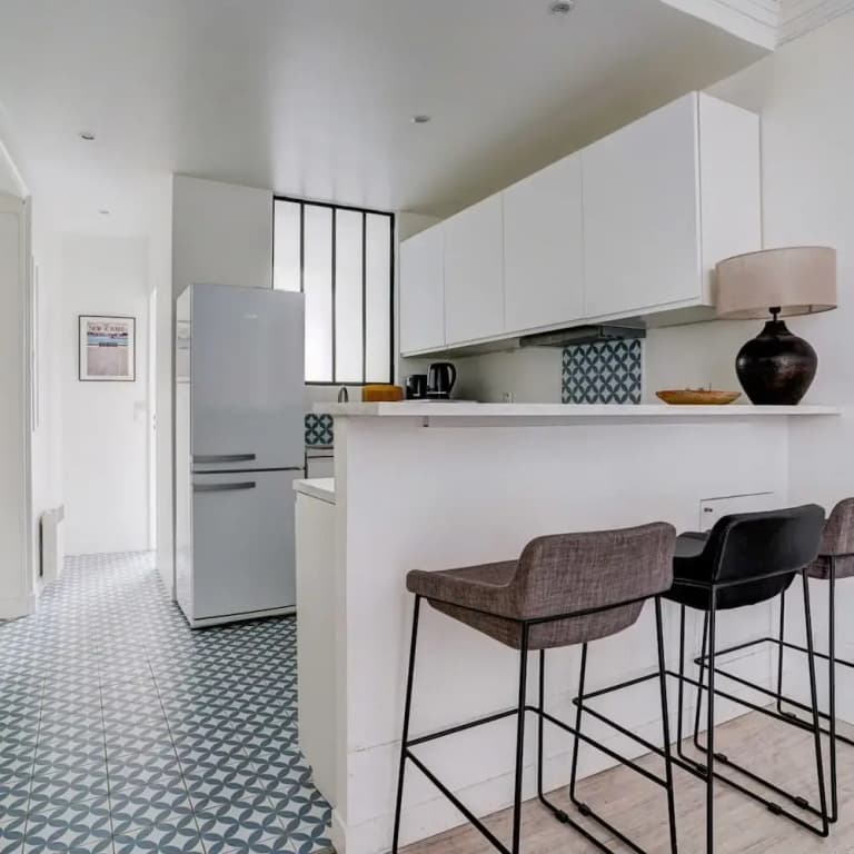 Secret Maillot Charming 1 Bed Apt in Paris - Photo 3