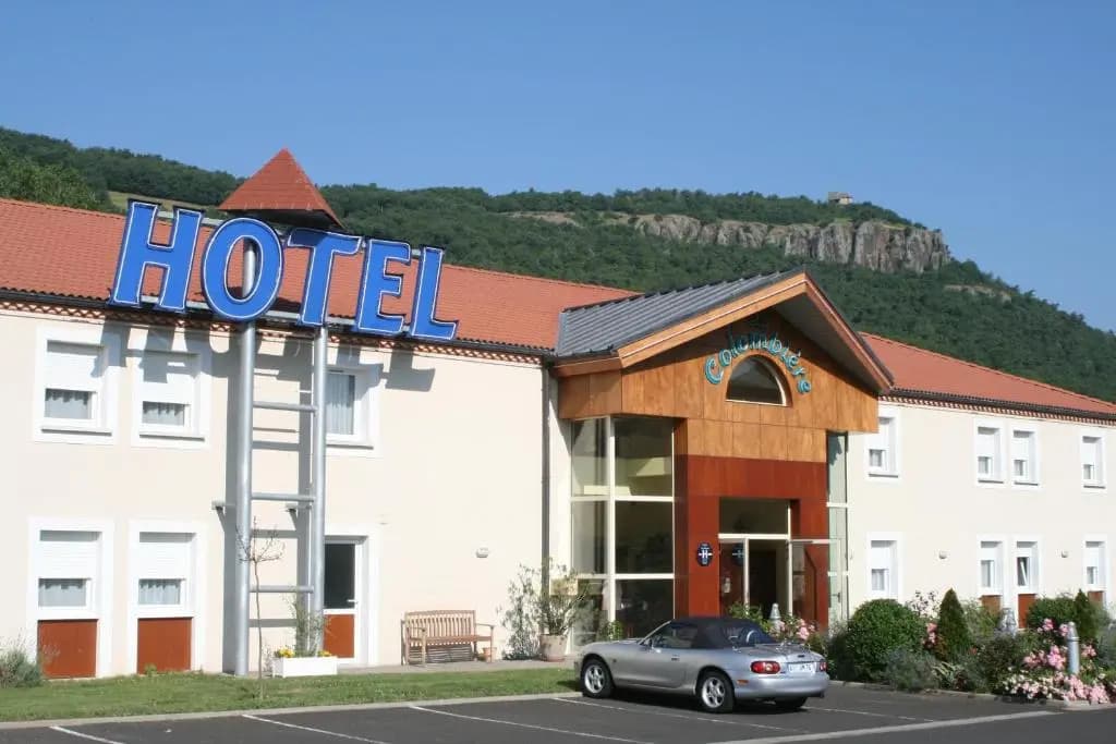 Hôtel La Colombiere Cantal - Photo 1