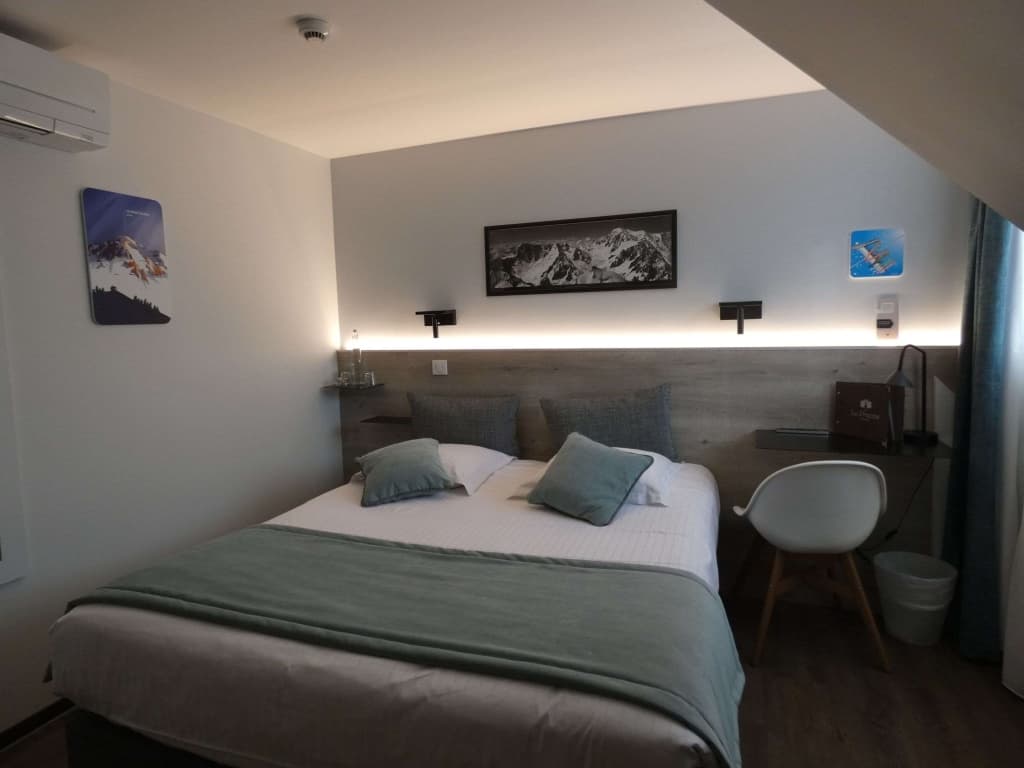 Hôtel des Princes – Chambéry Centre - Photo 3