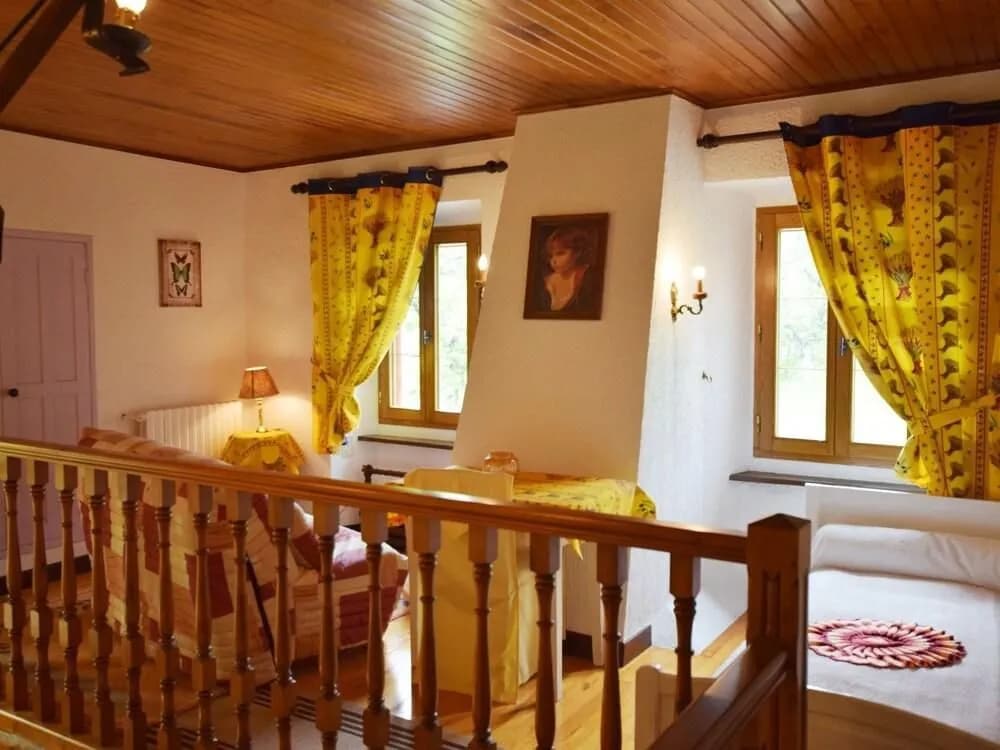 Cozy Holiday Home in La Souche by Le Lignon River - Photo 1