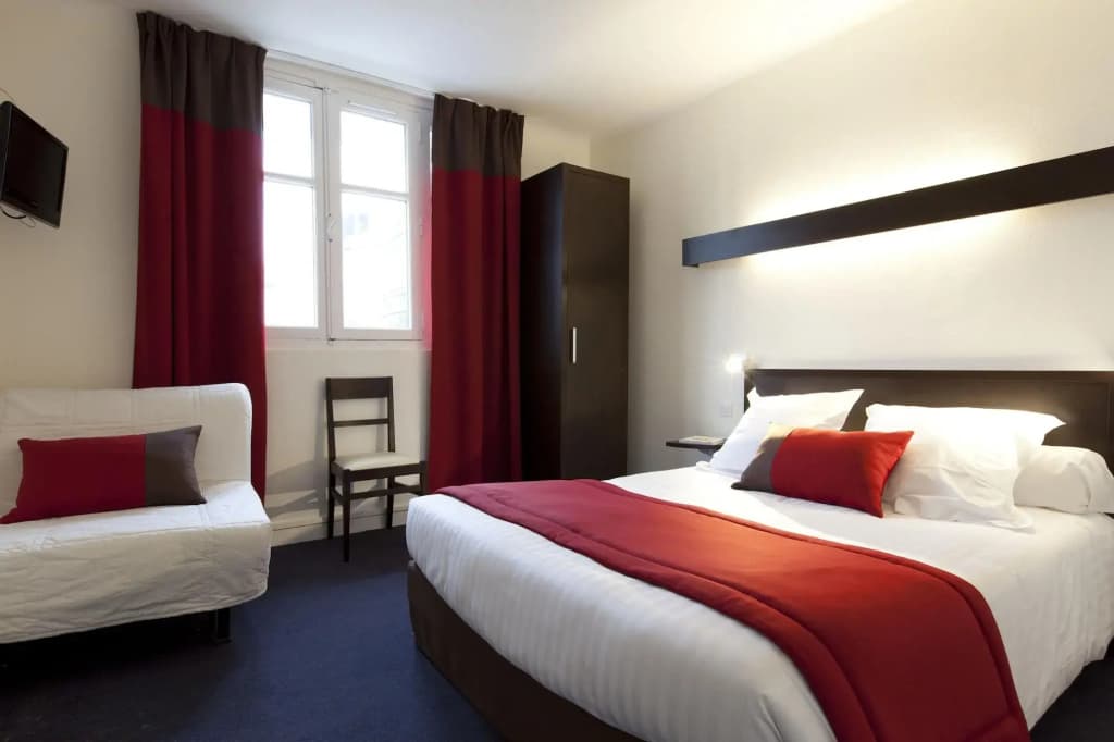Hôtel Chateaubriand - Photo 3