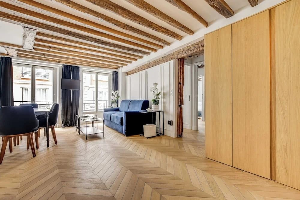 2bdr/5p Apartment au Centre de Paris in Downtown Paris - Photo 1