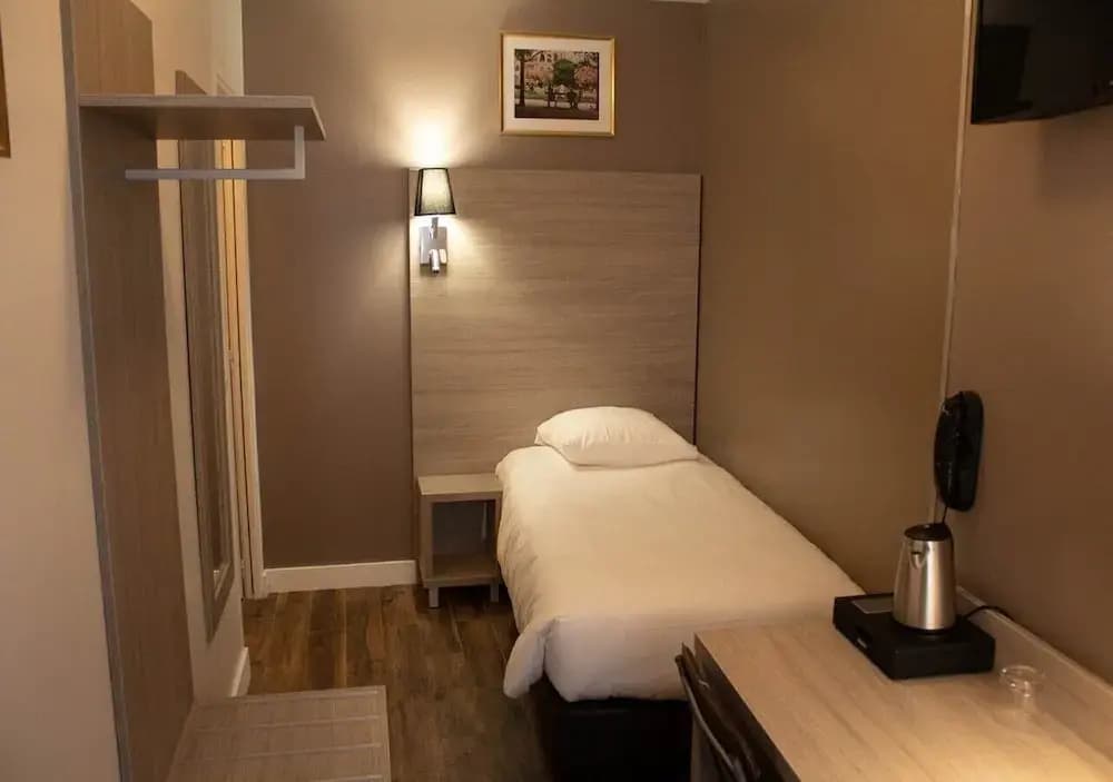 Paris Rooms & Dreams Hotel - Photo 3