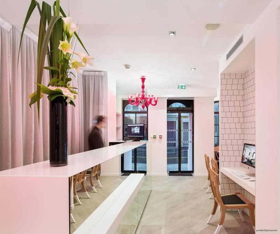 Best Western Premier Faubourg 88 - Photo 4
