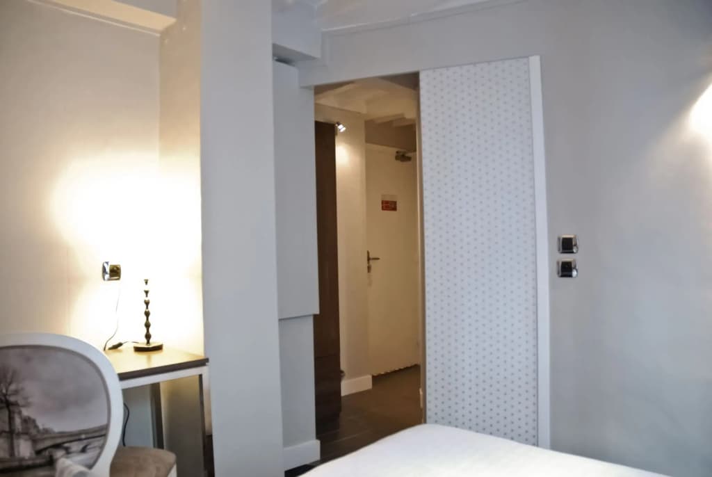 Hotel Grand Coeur Latin - Miniature 6