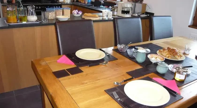 Lakeside Bed and Breakfast - Photo 5
