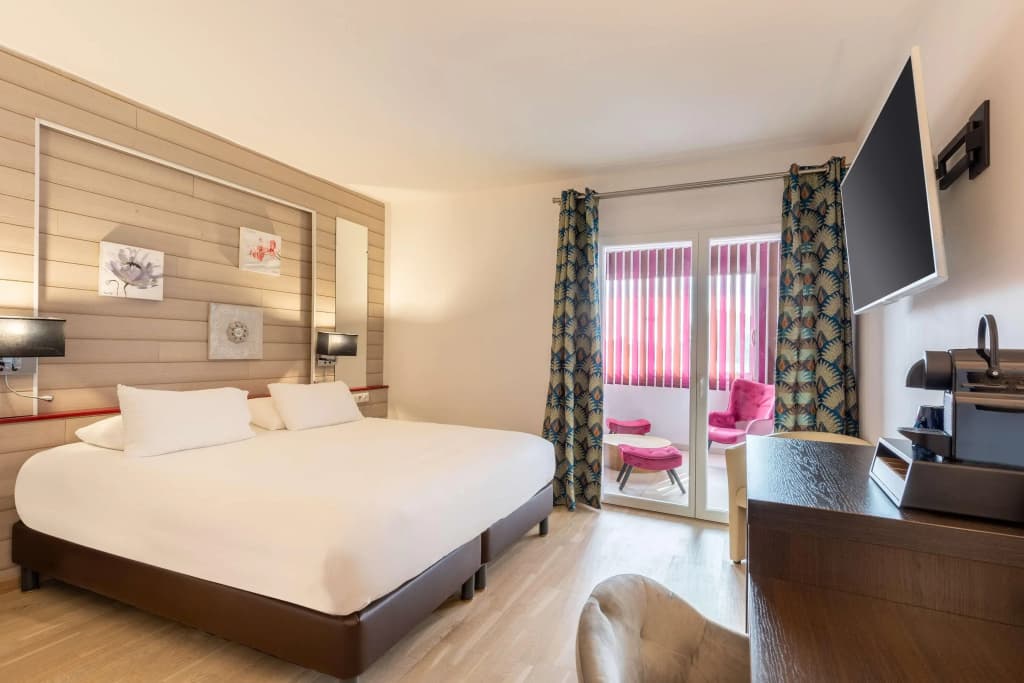 Best Western Hotel & SPA Pau Lescar Aeroport - Photo 4