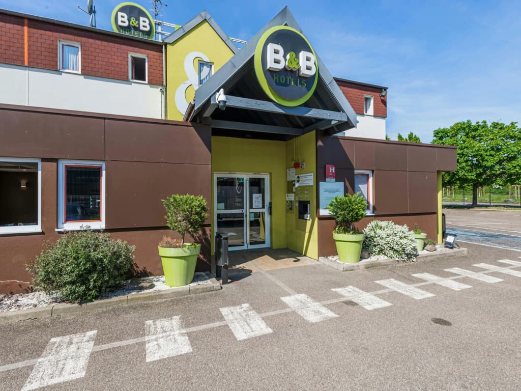 B&B HOTEL Strasbourg Sud Ostwald - Photo 1