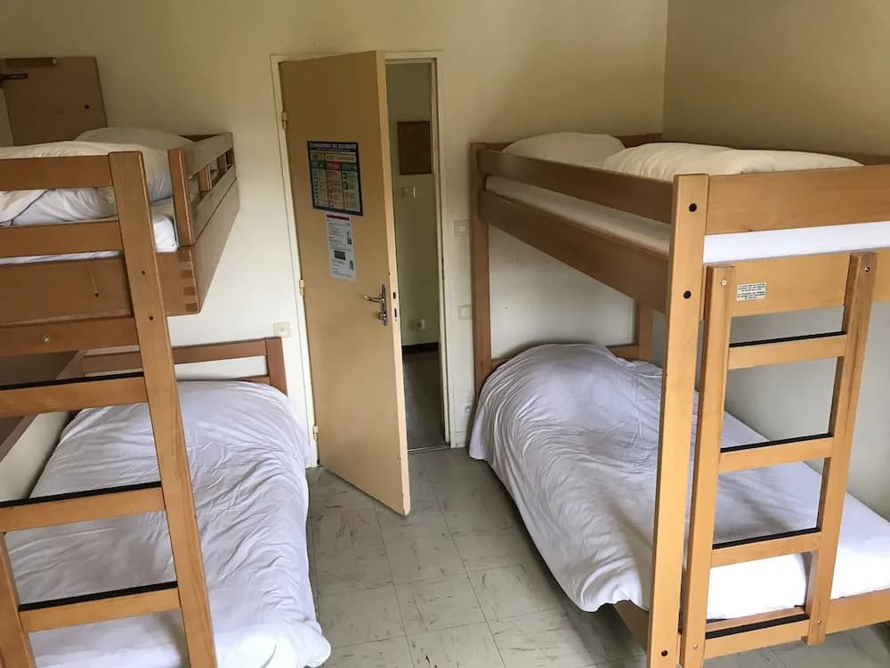 CRJS et Auberge de Jeunesse - Hostel - Miniature 6