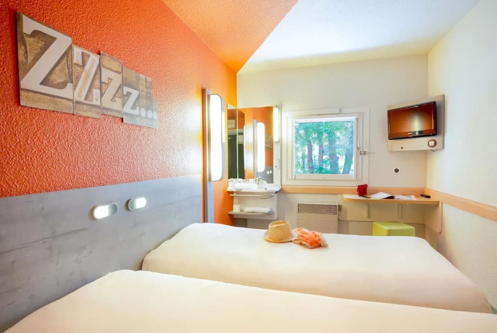 Ibis Budget Frejus Capitou A8 - Photo 4