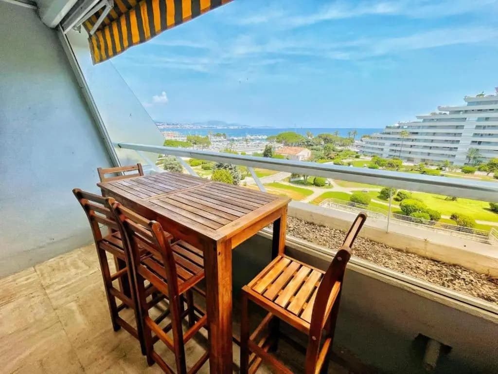 #41 MARINA RIVIERA BAY - Marine Baie des Anges - Studio vue Mer et Port - Miniature 8