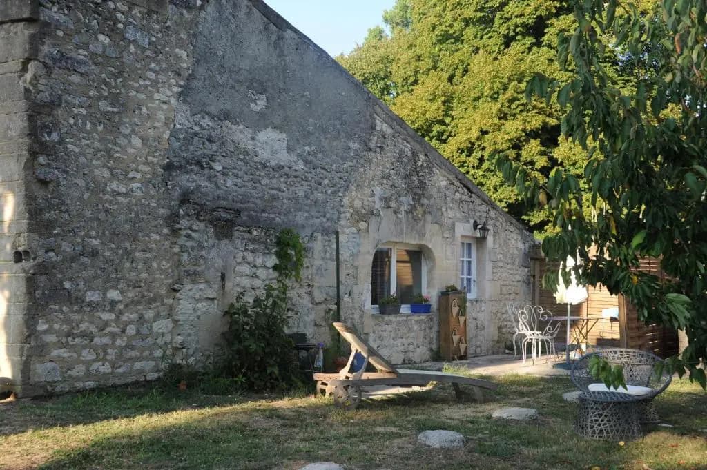 Gites des Demeures de la Laigne - Miniature 7