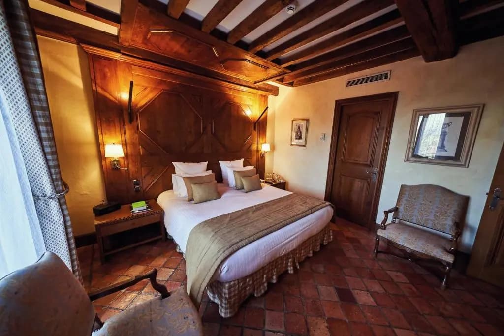 Relais Bernard Loiseau - Photo 4