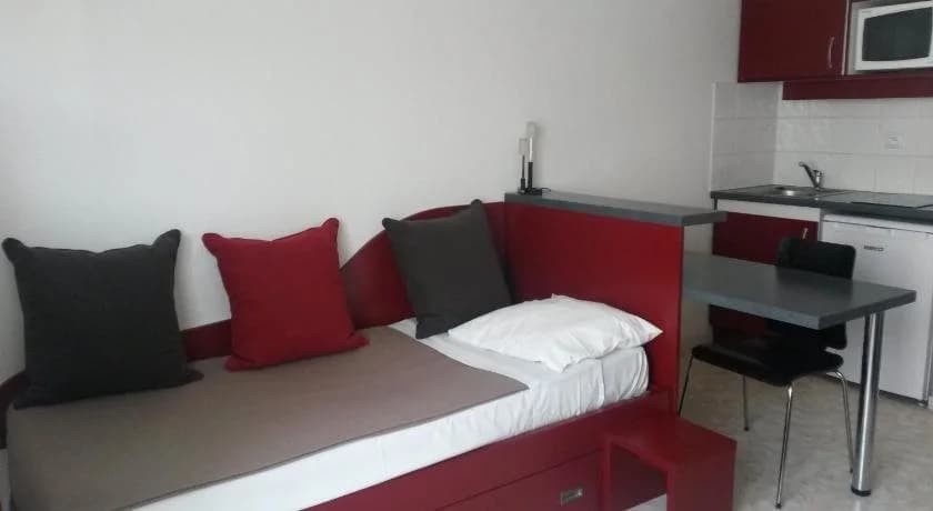 Bed In City - Le Virgile - Miniature 6