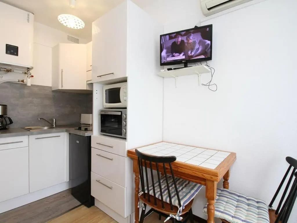 Studio Balaruc-les-Bains, 1 pièce, 2 personnes - FR-1-553-96 - Miniature 6