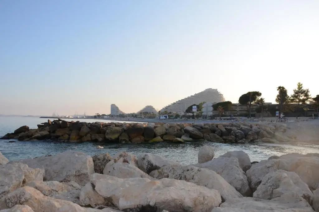 FAME - Marina baie des Anges - Miniature 8