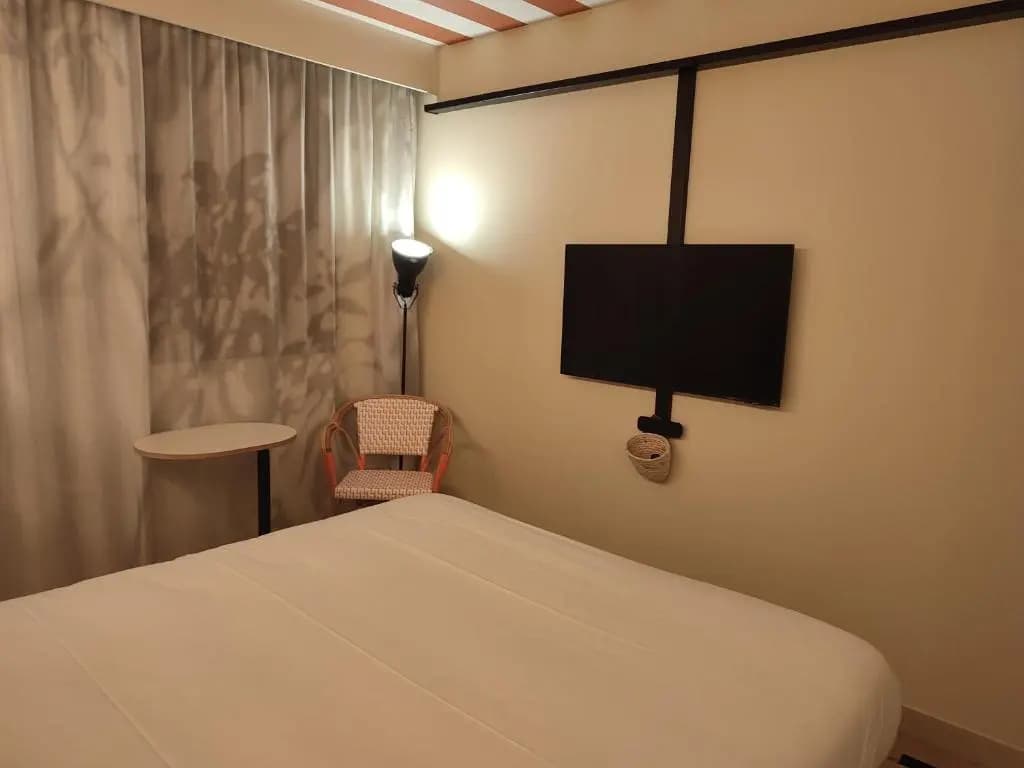 Ibis Styles Montauban - Photo 5