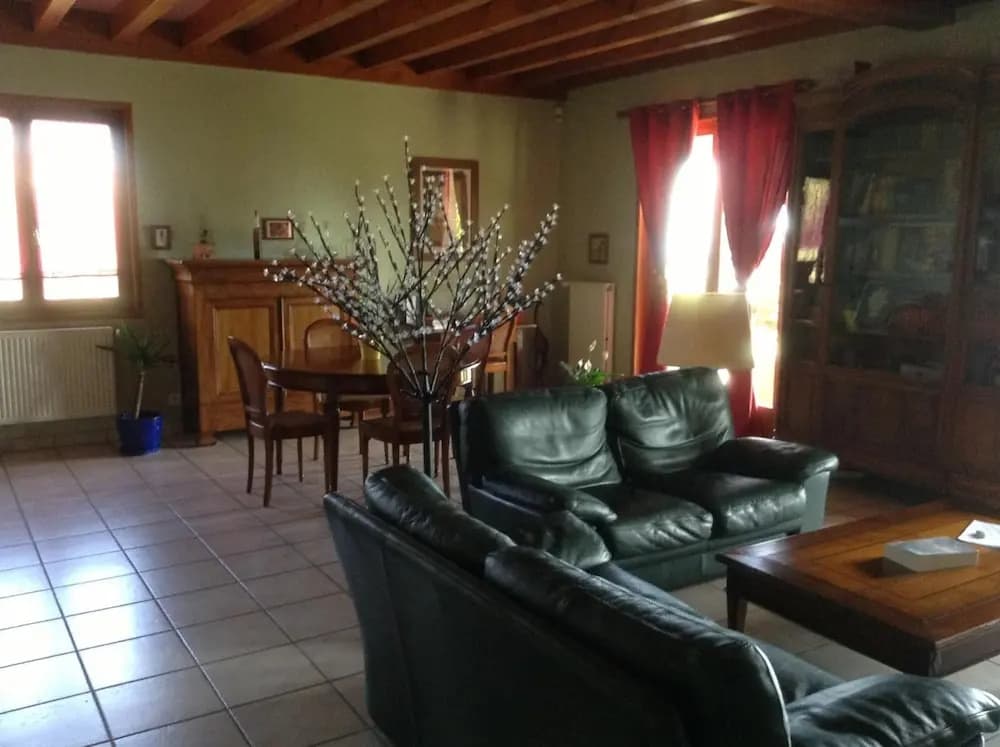 Croix Blanche - Photo 1