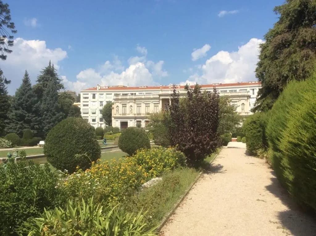 Les Grands Cedres - Photo 1