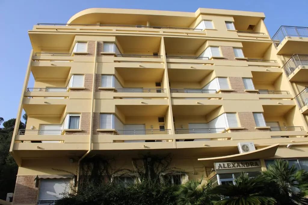 Hôtel Alexandra - Photo 1