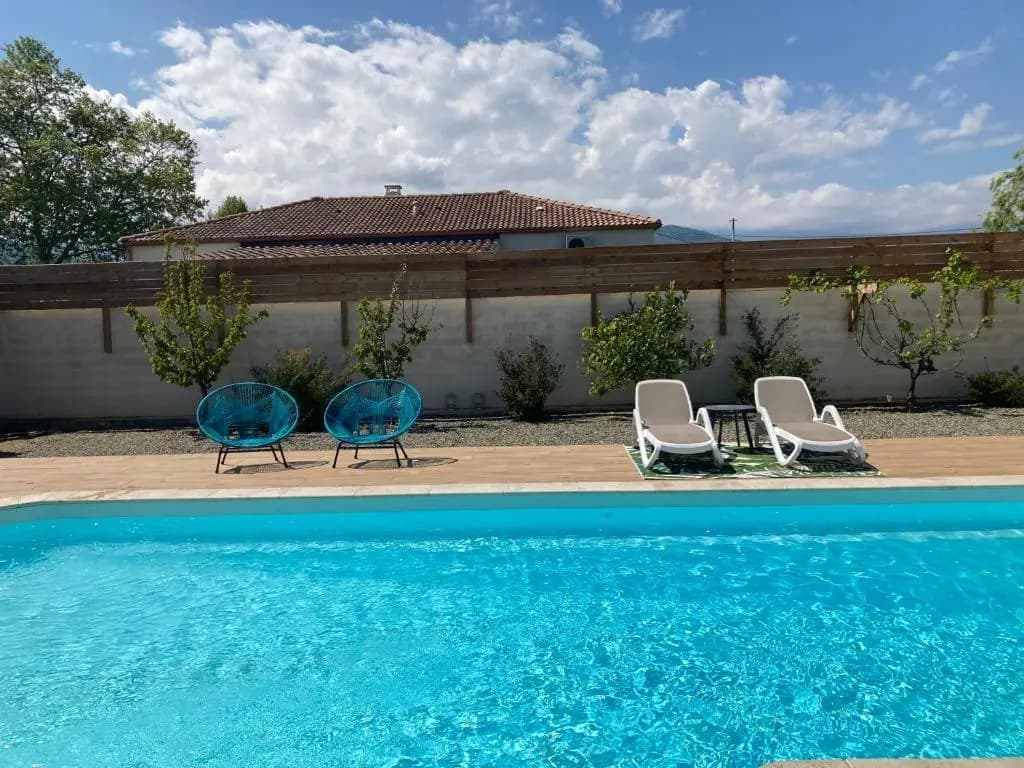Très belle villa privée pour 10 personnes avec piscine privée - Miniature 8