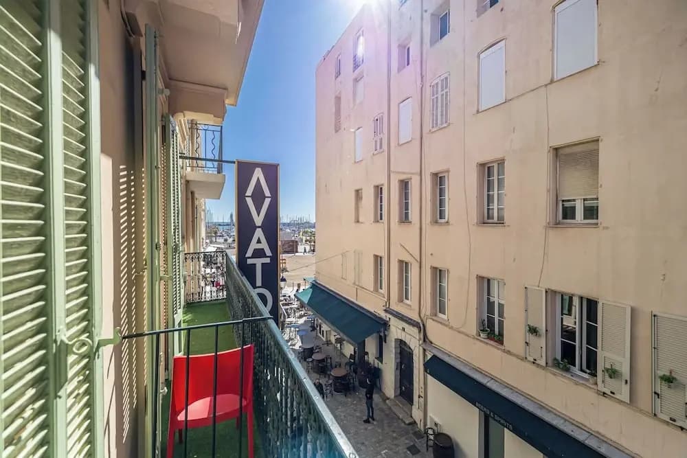 Hotel Avaton - Deluxe Balcony Bedroom - Cannes Palais - Miniature 8