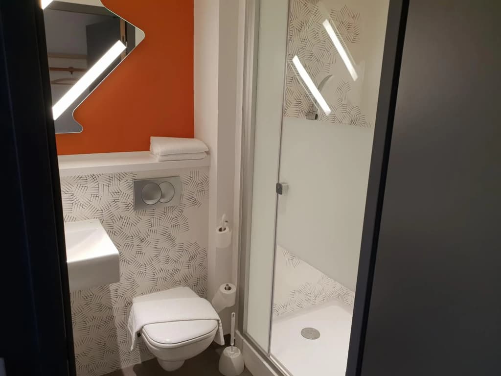 ibis budget Langres - Miniature 7