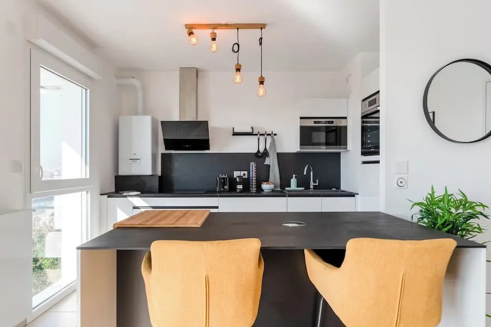 Rouen Seine View Apartment - Photo 2