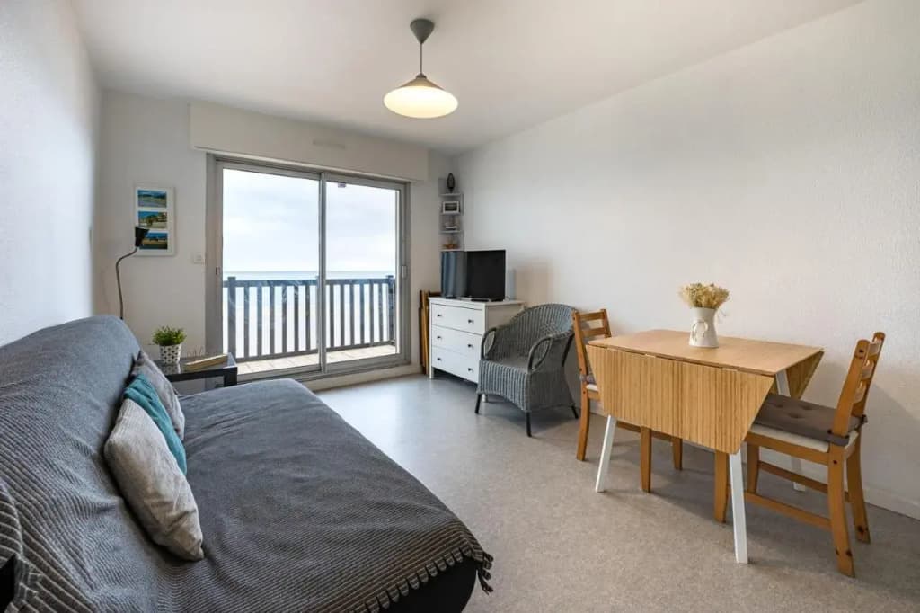 Charmant appartement face à la Mer avec balcon - Photo 3