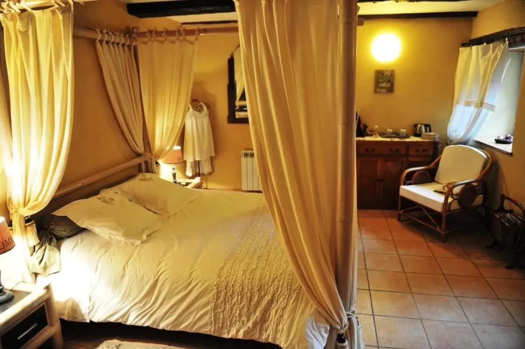 Chambres d'Hôtes Le Puits d'Amour - Photo 2