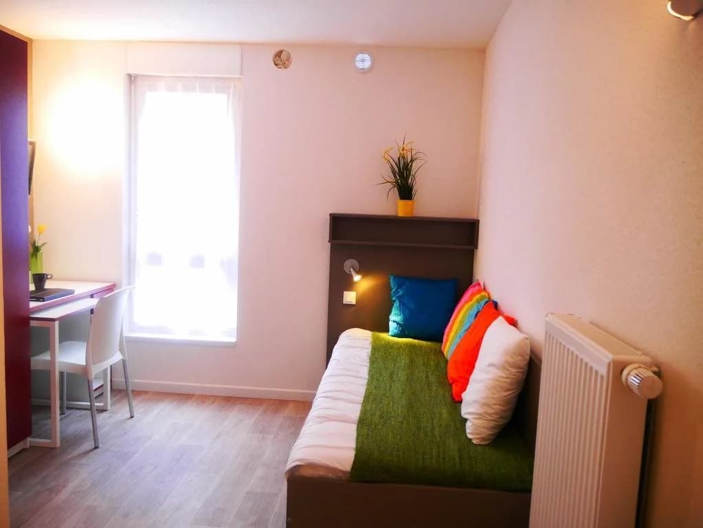 Montempo Apparthotel Strasbourg Gare - Photo 4