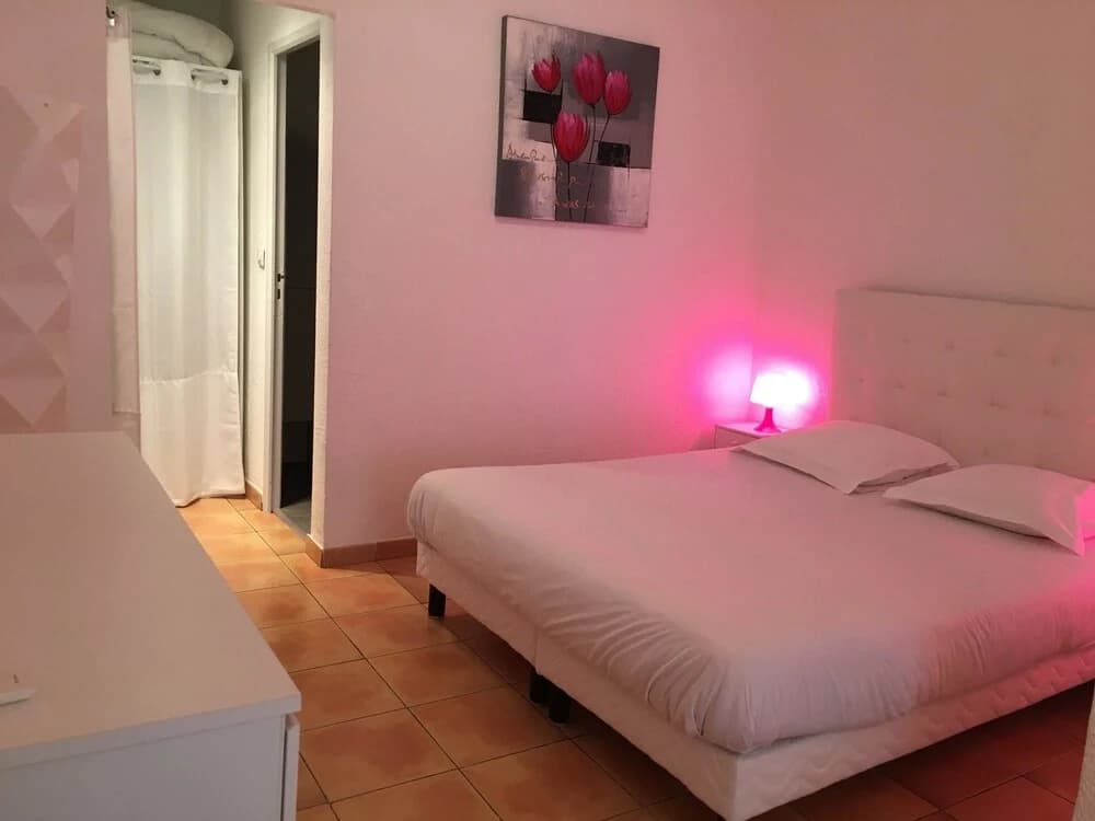 Apartment With one Bedroom in Cannes, With Wifi - 800 m From the Beach - Photo 4