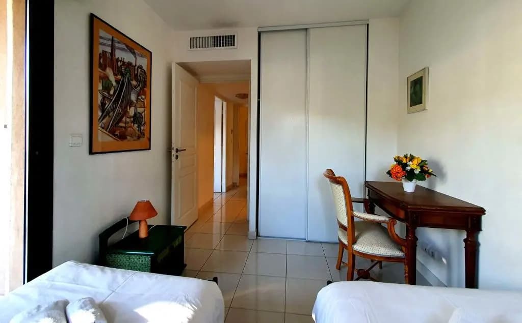 Spacious Luxury apt, 12 min walk to Croisette beach and Conf Centre - Miniature 6