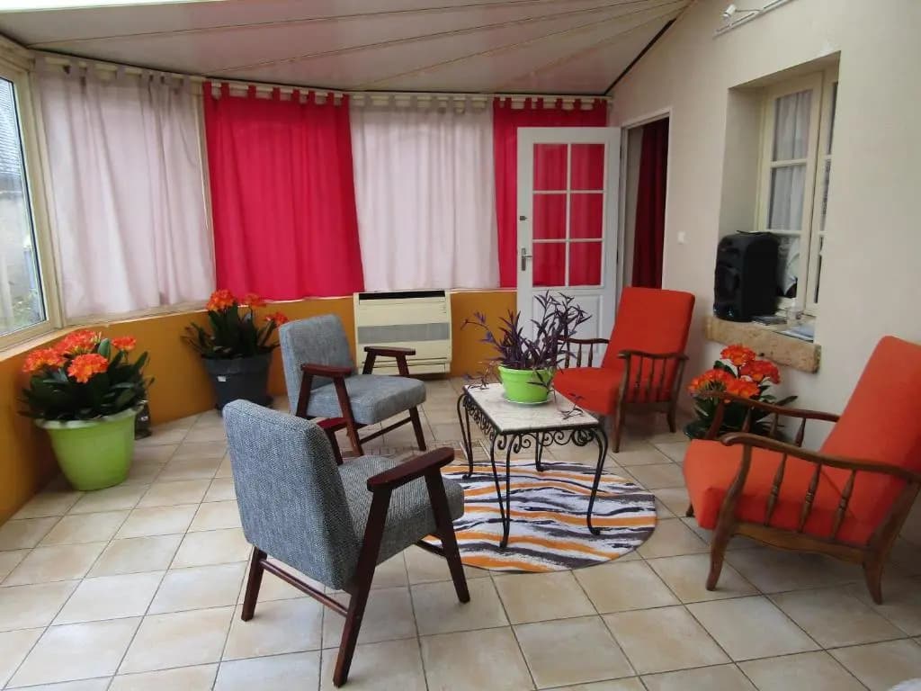 chambre d'hôtes mansardée - Photo 5