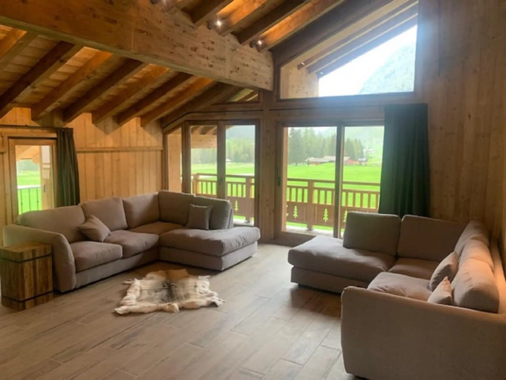 Luxurious Chalet in the Heart of Vanoise - Photo 3