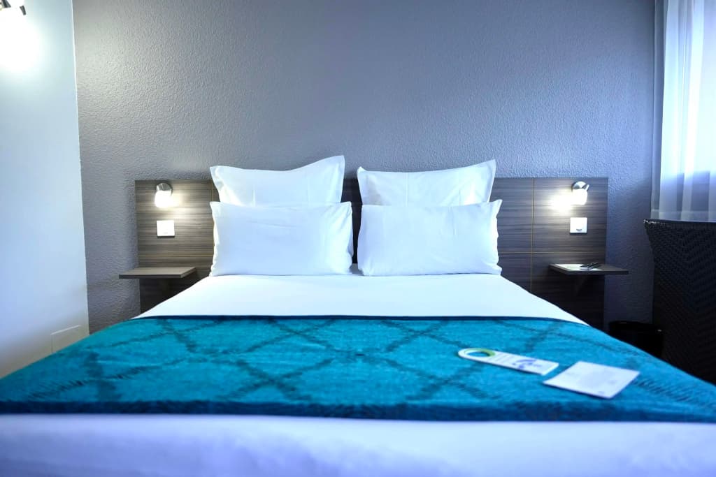 Sure Hotel by Best Western Biarritz Aeroport - Photo 5