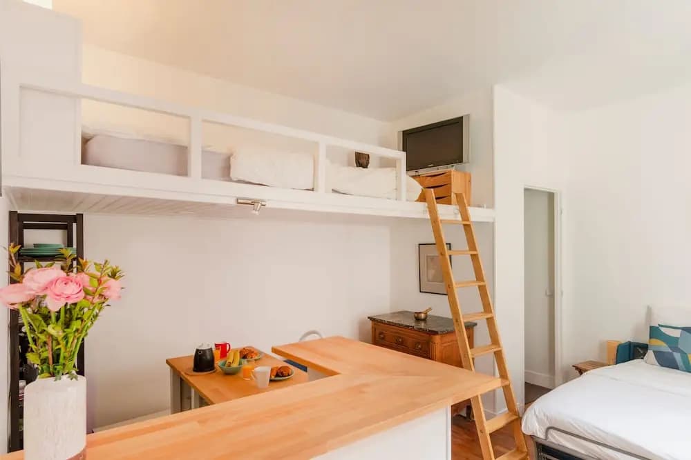 Saint Germain Bac Residence - Photo 2