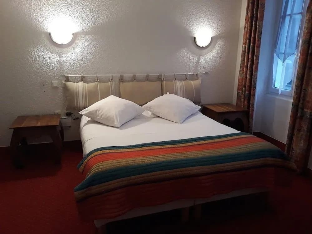 Hotel Le Saint Amant - Miniature 6