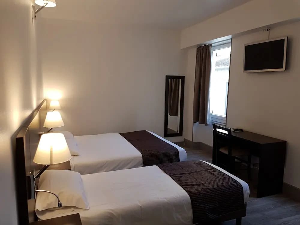 Nevers Hôtel - Photo 3