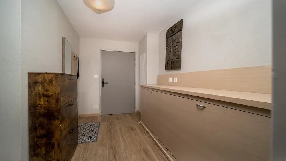 Apartment in French Alps With Heated Pool - Miniature 8
