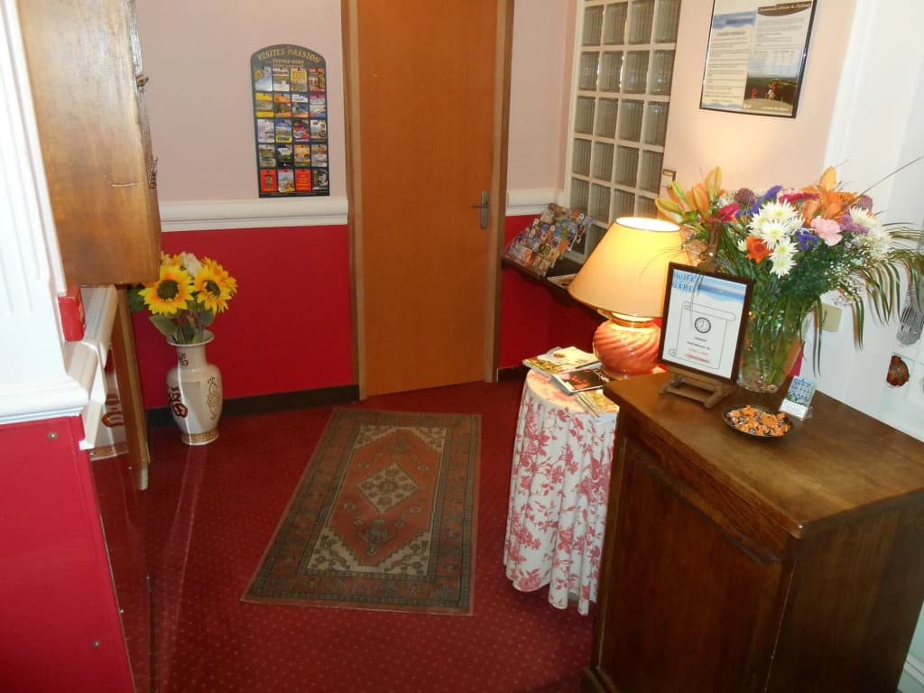 Hôtel de la Gare - Photo 2