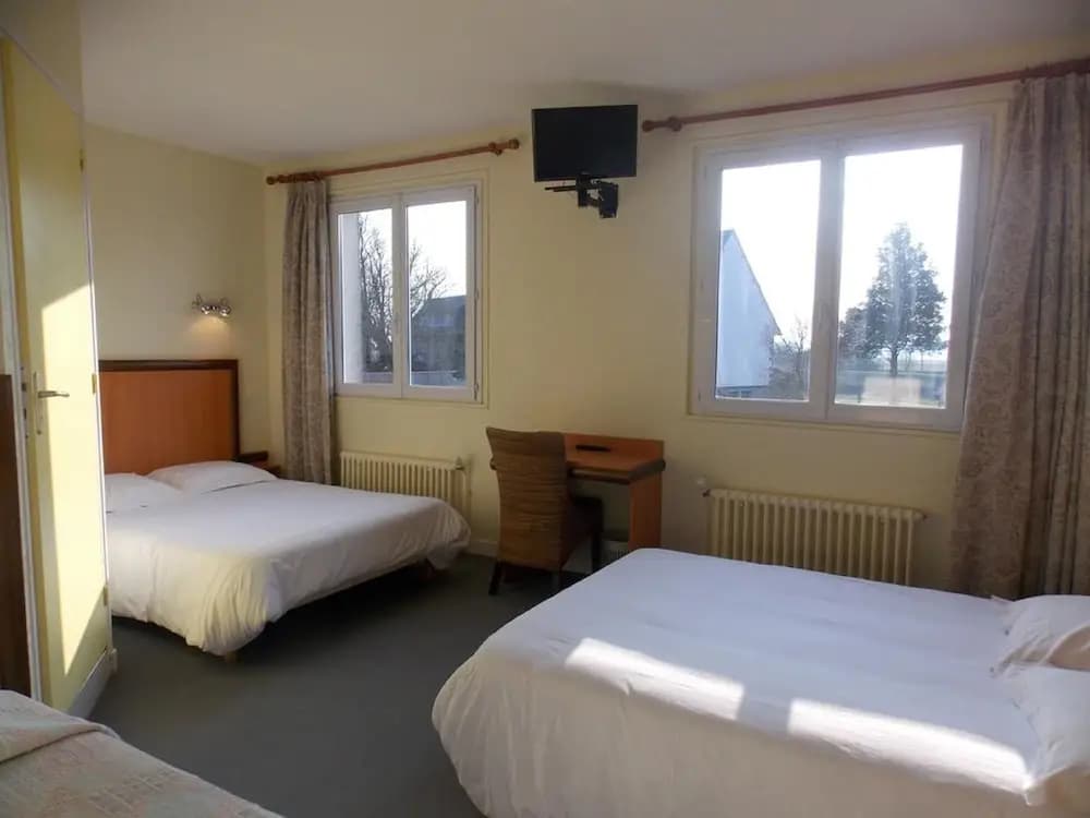 Hotel Beauvoir - Photo 5