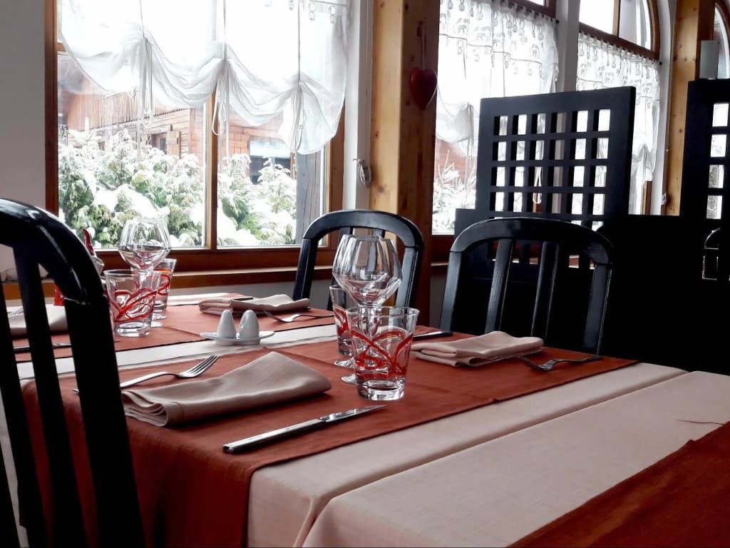 Hotel Restaurant Robichon - Photo 3