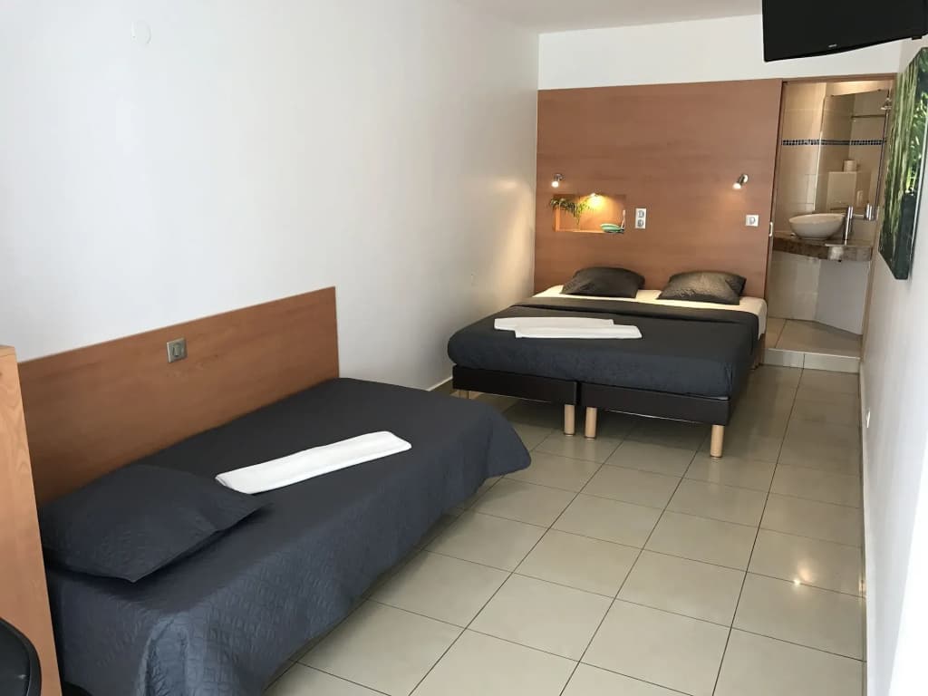 Karaibes Hotel - Photo 3