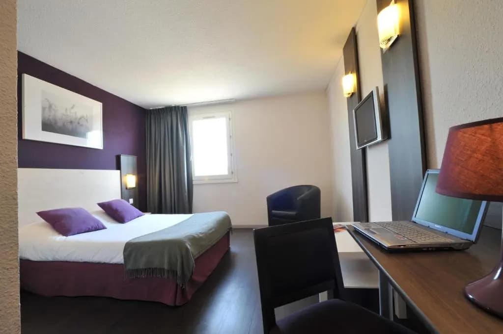 Brit Hotel Confort Montpellier Parc Expositions - Photo 5
